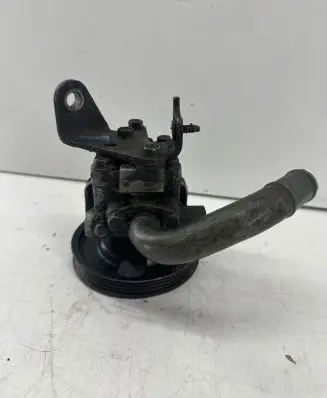 Mazda Xedos 9 Power steering pump 2Y167101 GA2E32600B