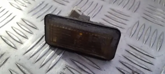 Volkswagen Golf III Front fender indicator light 1h0949111 ak2858040