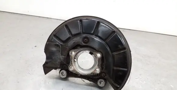 Volkswagen PASSAT B7 Front wheel hub 3C0407258F 1K0615312F
