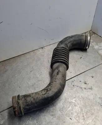 Mercedes-Benz Sprinter W901 W902 W903 W904 Intercooler hose/pipe 9015282182 DBL556205