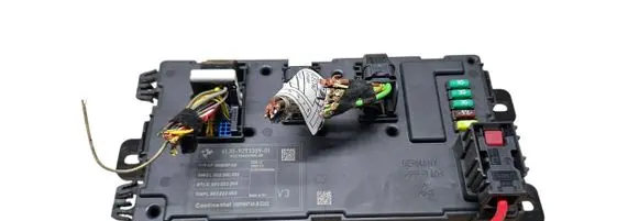 BMW 1 F20 F21 Central body control module 9293309 61359293309