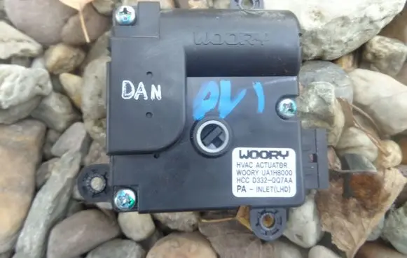 Hyundai i10 Air flap motor/actuator D332QQ7AA