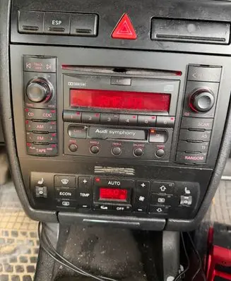 Audi A3 S3 8L Climate control unit 8L0820043L 0105H017B98 5HB00818403