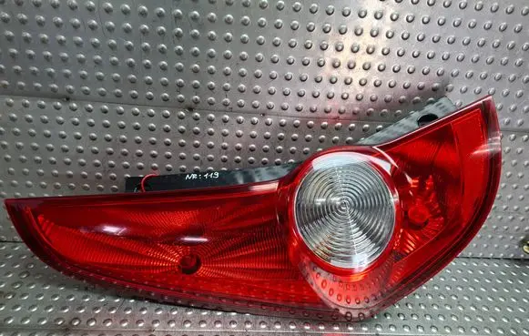 Opel Agila B Rear/tail lights S27624119 89071590