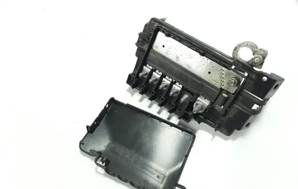 Volkswagen T-Cross Fuse module 2Q0937548D 2Q0937550B