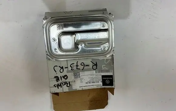 Mercedes-Benz E W213 Headlight ballast module Xenon A2139002834