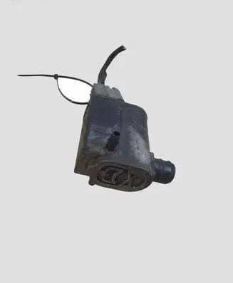 Hyundai Santa Fe Windscreen/windshield washer pump 985103E000