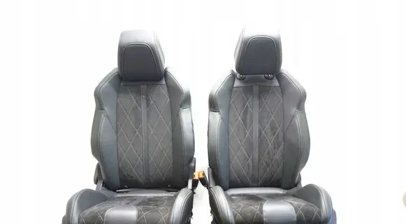Peugeot 3008 II Seat set 