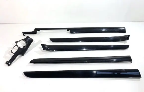 Dashboard trim