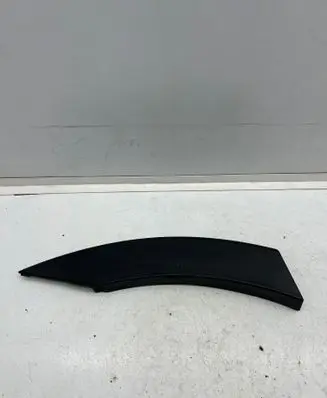 Hyundai Santa Fe Rear arch trim 877422W000