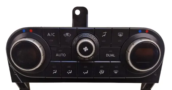 Nissan Qashqai Climate control/heater control trim 27500BB60A