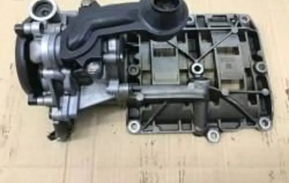 BMW 4 F36 Gran coupe Oil pump 7810823