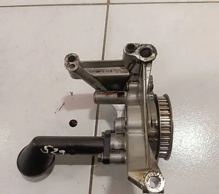 Volkswagen PASSAT B7 Oil pump S171109 GDAS19CU3 03L115105C