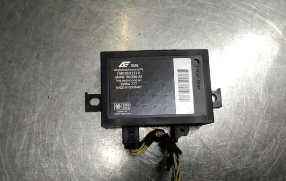 Ford Galaxy Immobilizer control unit/module 7M0953257D 95VW19A366AB 5WK4777