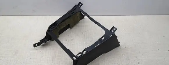 Suzuki Grand Vitara II Other center console (tunnel) element 7581165J00