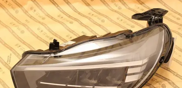 Opel Corsa F Headlight/headlamp 9851263780