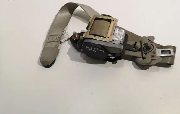 Hyundai Sonata Front seatbelt