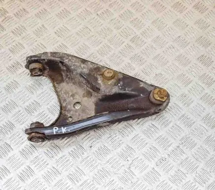 Dacia Sandero Front lower control arm/wishbone