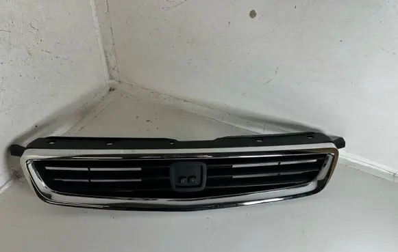 Honda Civic Front bumper upper radiator grill