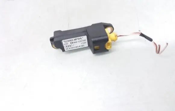 Audi A4 S4 B5 8D Airbag deployment crash/impact sensor 8D0959643B 023080LMP9HL