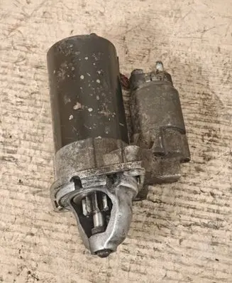 BMW 5 E39 Starter motor 1740374 0001108157 29080208332