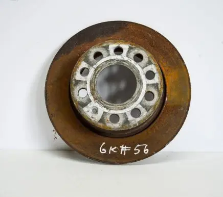 Volkswagen Golf V Rear brake disc