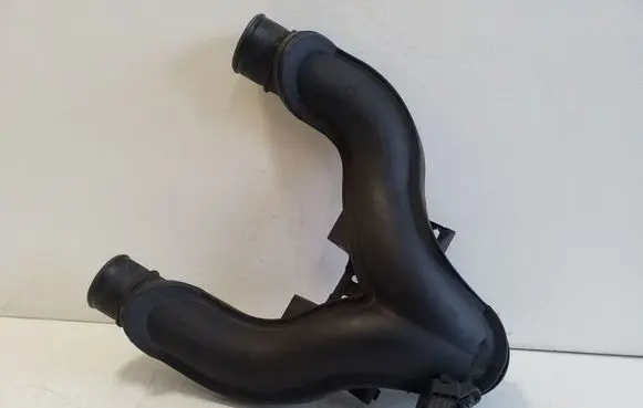 Maserati Ghibli Intercooler hose/pipe H20946 0281006028 24552