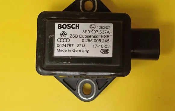 Audi A4 S4 B6 8E 8H ESP acceleration yaw rate sensor 8E0907637A 0265005245