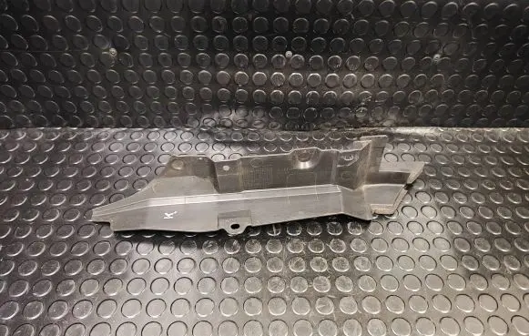 Intercooler air guide/duct channel