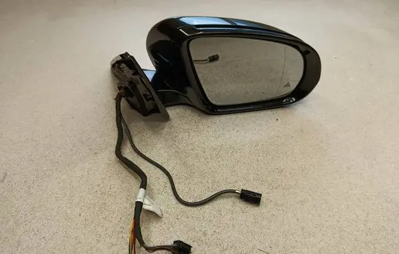Mercedes-Benz S W222 Front door electric wing mirror 021279