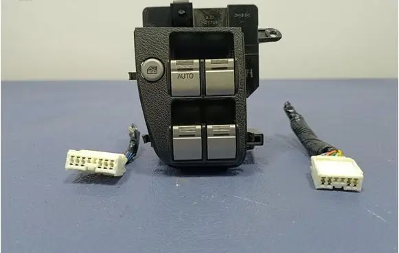 Honda FR-V Electric window control switch SJDM27708
