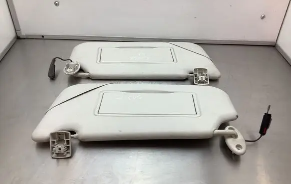 Ford Focus Sun visor 