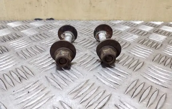 Volkswagen Scirocco Rear suspension camber bolt 