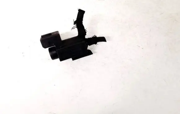 BMW 5 E39 Turbo solenoid valve 1742712 7.22341.00