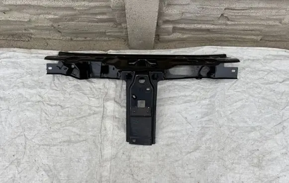 Dacia Sandero III Radiator support slam panel 625100846R