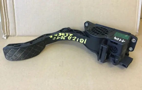 Seat Ibiza IV (6J,6P) Accelerator throttle pedal 0280755206