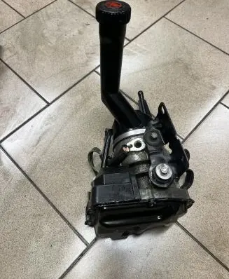 Citroen C4 I Picasso Power steering pump
