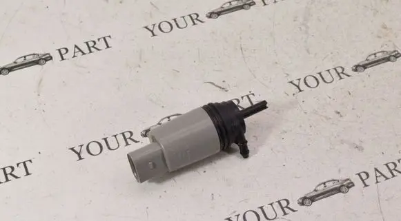 BMW 5 E60 E61 Windscreen/windshield washer pump 6934159