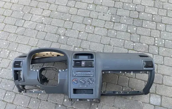 Opel Astra G Dashboard 90561246