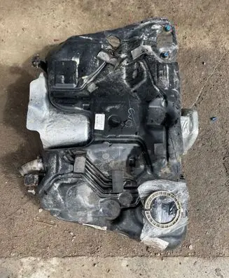 Volvo XC70 Fuel tank 31336254 615364