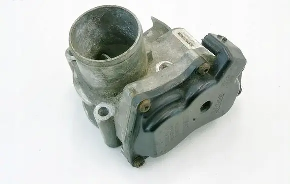Opel Vivaro Throttle body valve 8200987453