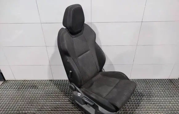 Skoda Karoq Front passenger seat 