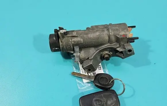 Audi A4 S4 B5 8D Ignition lock 4B0905651L IMPRK1586631