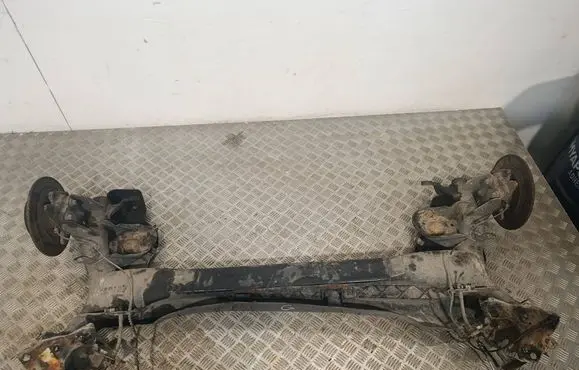 Renault Megane III Rear axle beam 