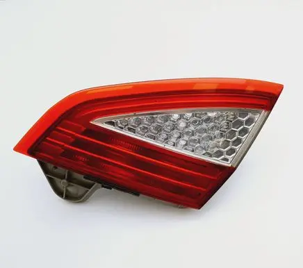 Ford Mondeo MK IV Tailgate rear/tail lights 7S7113A602A