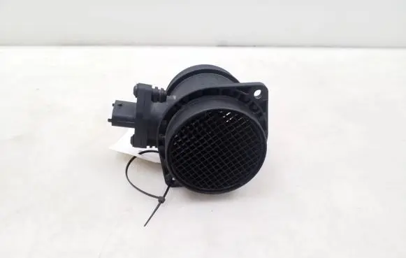 Volvo XC70 Mass air flow meter 8670115
