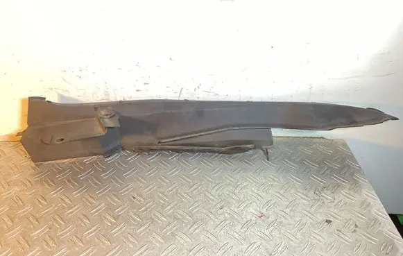 Fender end trim