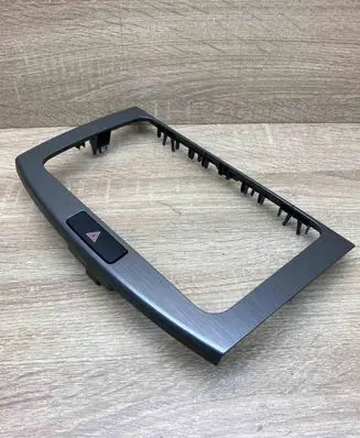 Volkswagen PASSAT B6 Radio/GPS head unit trim 3AA858069H