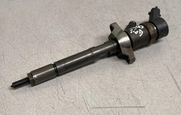 Ford Focus Fuel injector 0445110188