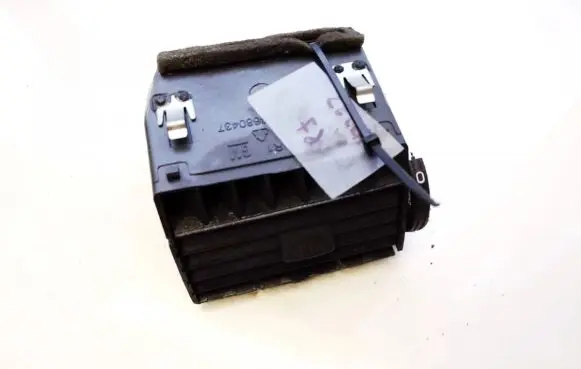 Opel Zafira B Dash center air vent grill 13144399
